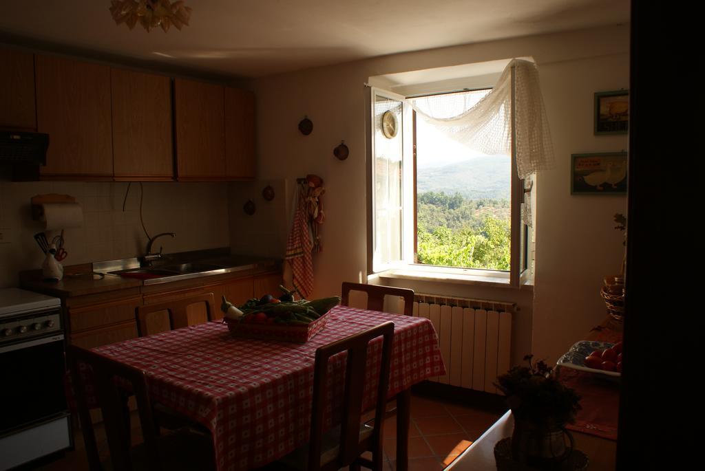 Ferienwohnung Casa Stefania Lorano Zimmer foto