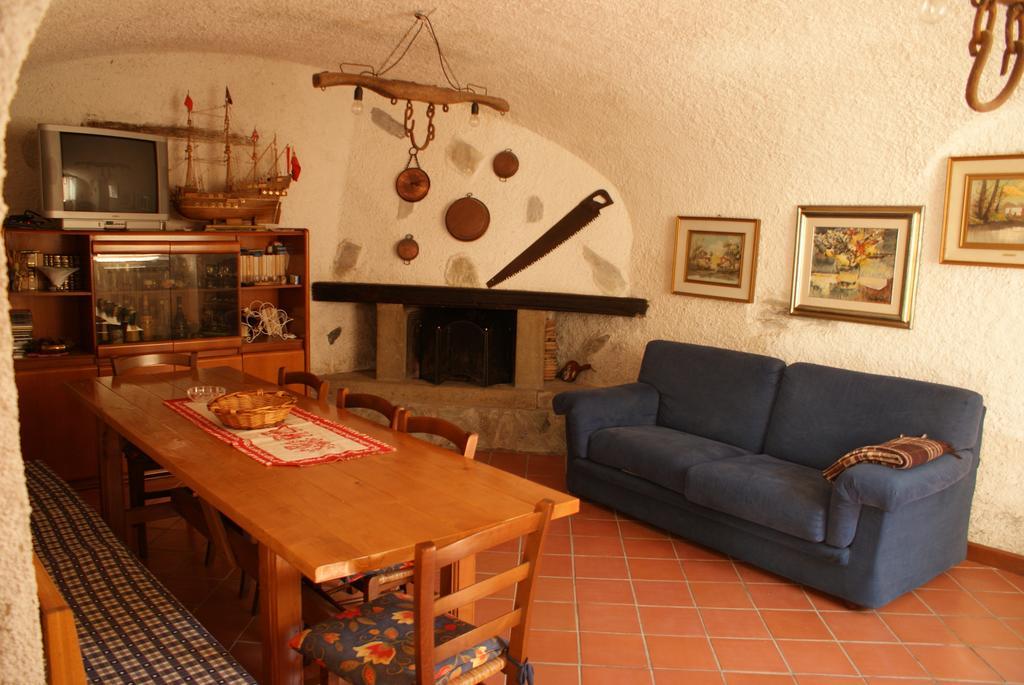 Ferienwohnung Casa Stefania Lorano Zimmer foto